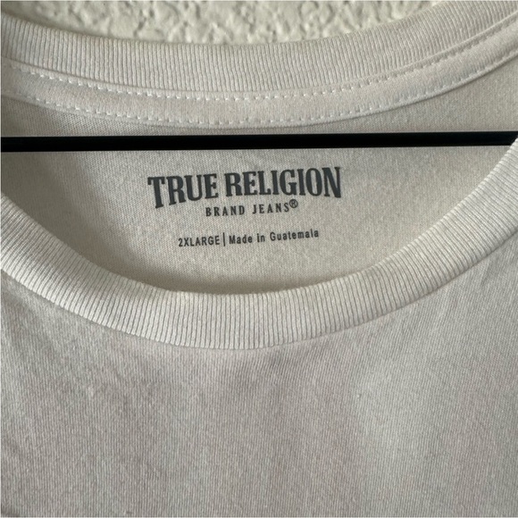 True Religion Men’s 2XL White T-Shirt Red Horseshoe Logo Buddha Graphic - Picture 3 of 4